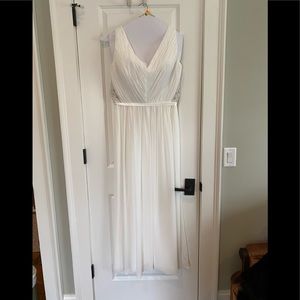 White evening gown. Size 12. B2 jasmine.